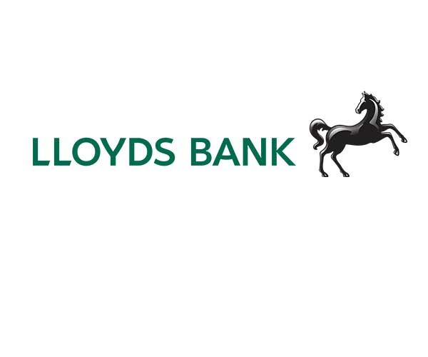 Lloyds Bank in Aldershot Opening Times