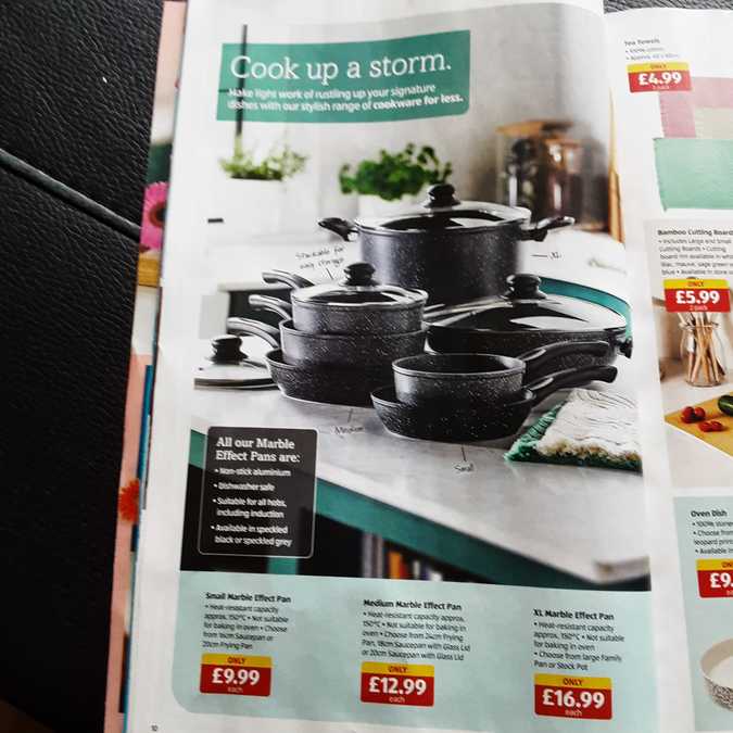 10 aldi%20offers%2004%20 %2011%20mar%202023%20%28photo%29