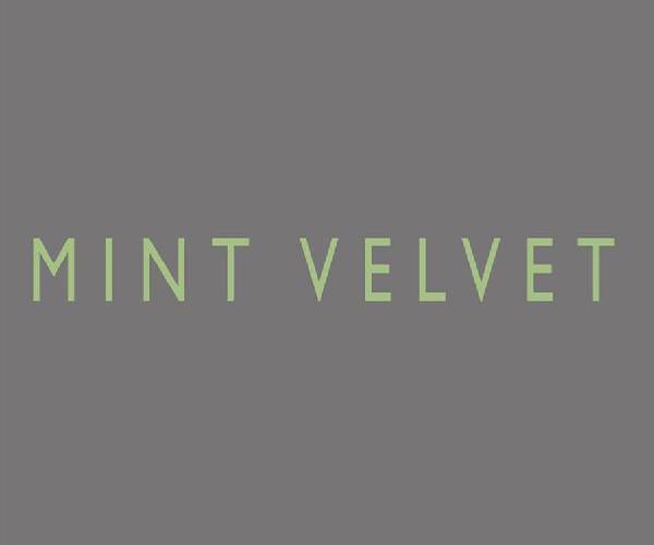 Mint Velvet in Hitchin , Bancroft Opening Times